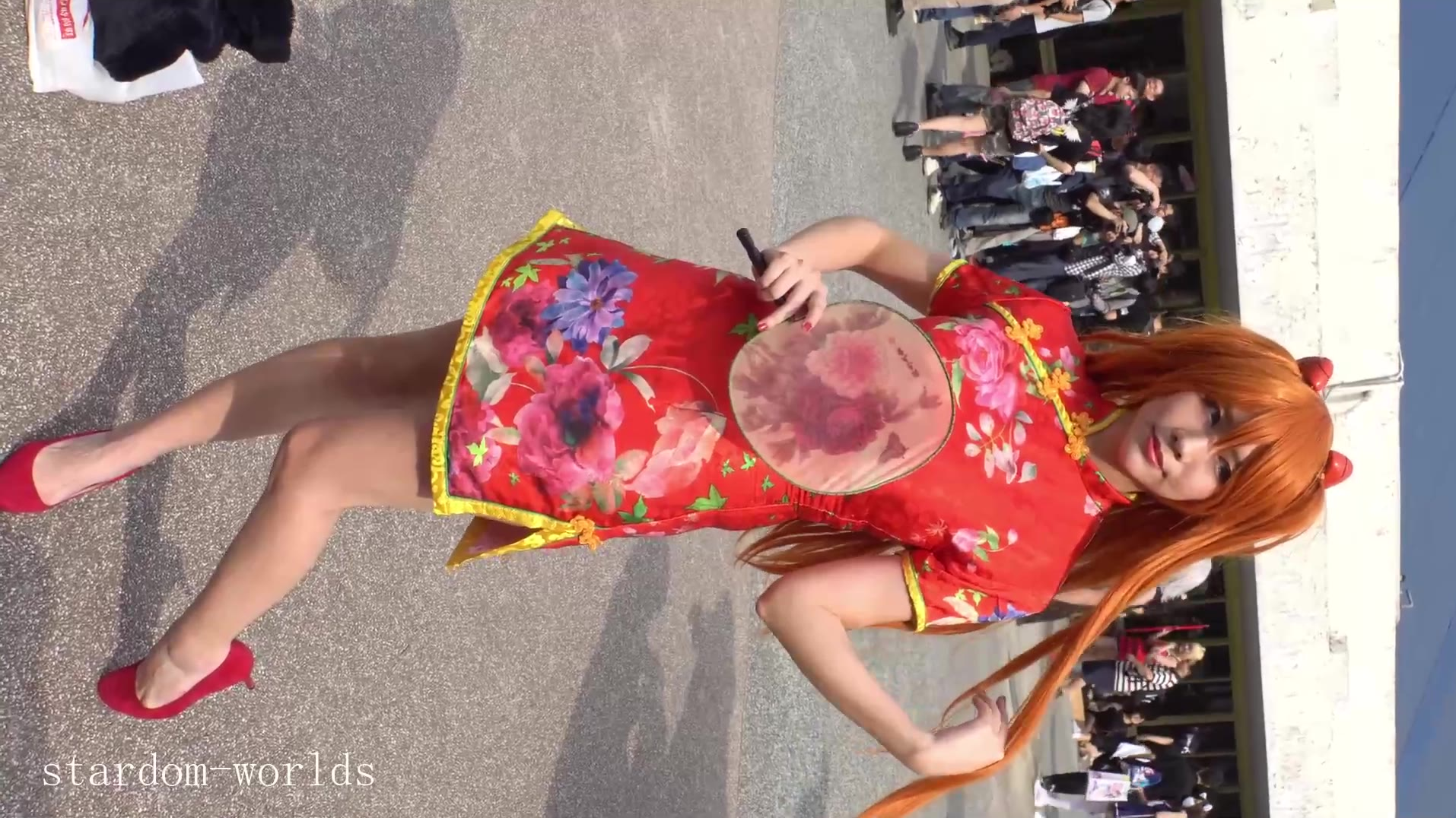 漫展Cosplay pf30浅红旗袍小姐姐